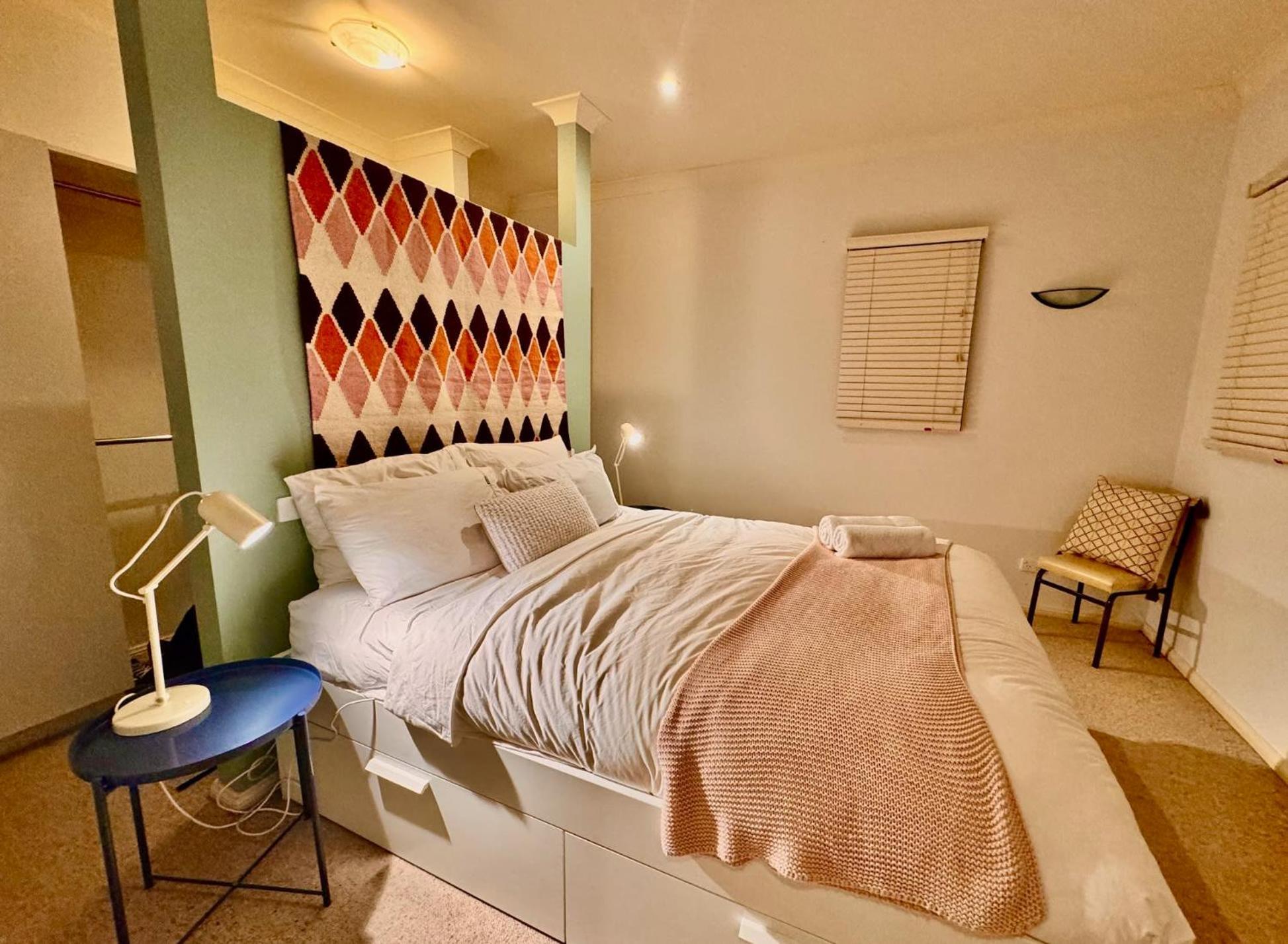 3 Bdrm 2 Bthrm House Close To Canberra Cbd & Anu Экстерьер фото